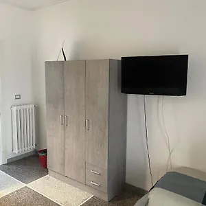 A Casa Di Giallo Roma